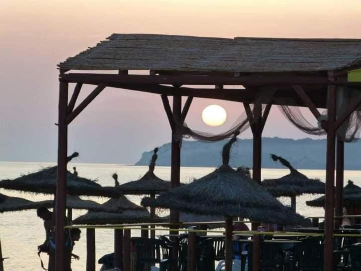 La Dama Bianca Bovo Marina Hotel Montallegro Ngoại thất bức ảnh