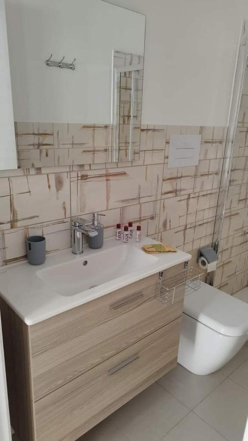 La Dama Bianca Bovo Marina Hotel Montallegro Ngoại thất bức ảnh